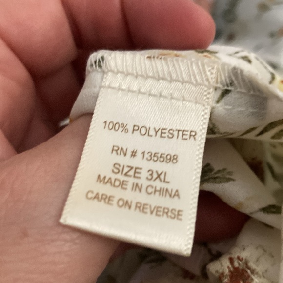 3rd Malt 3XL Wrap-Front Floral Dress-white and yellow - Picture 5 of 6